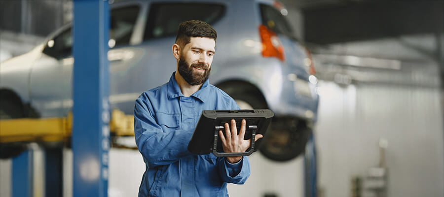 Mechanic working in a garage.